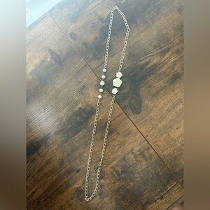 Chic Gold and Cream Floral Necklace